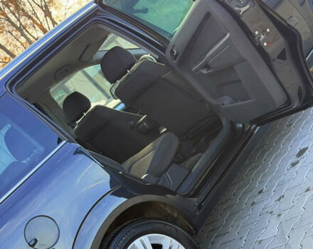 Черный Опель Зафира, объемом двигателя 1.8 л и пробегом 213 тыс. км за 7700 $, фото 81 на Automoto.ua