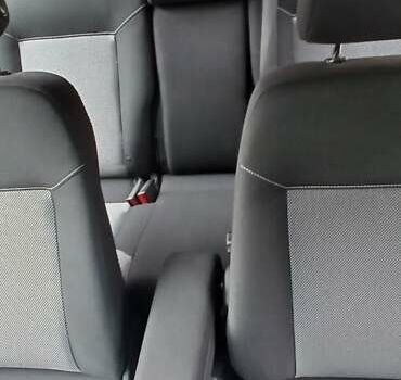 Черный Опель Зафира, объемом двигателя 1.69 л и пробегом 215 тыс. км за 7000 $, фото 11 на Automoto.ua