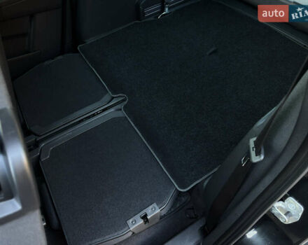 Черный Опель Зафира, объемом двигателя 1.7 л и пробегом 189 тыс. км за 8350 $, фото 85 на Automoto.ua