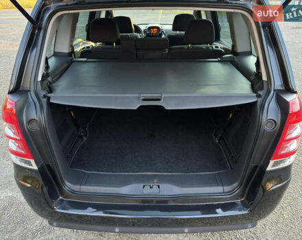 Черный Опель Зафира, объемом двигателя 1.7 л и пробегом 189 тыс. км за 8350 $, фото 109 на Automoto.ua