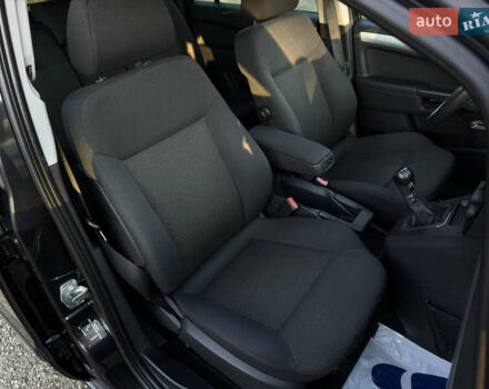 Черный Опель Зафира, объемом двигателя 1.7 л и пробегом 189 тыс. км за 8350 $, фото 92 на Automoto.ua