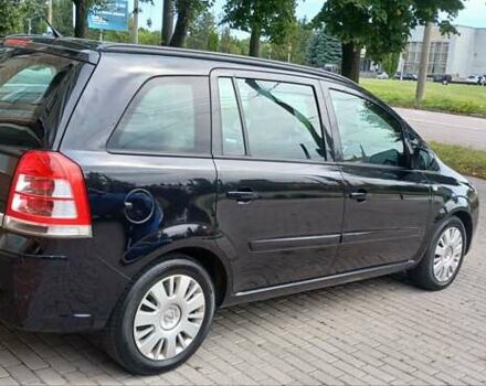 Черный Опель Зафира, объемом двигателя 1.69 л и пробегом 215 тыс. км за 7000 $, фото 5 на Automoto.ua