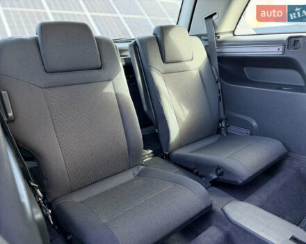 Черный Опель Зафира, объемом двигателя 1.8 л и пробегом 213 тыс. км за 7700 $, фото 95 на Automoto.ua