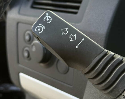 Черный Опель Зафира, объемом двигателя 1.8 л и пробегом 213 тыс. км за 7700 $, фото 55 на Automoto.ua