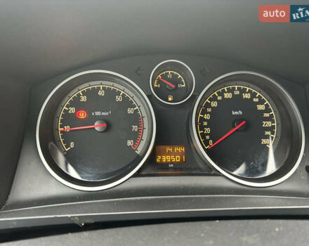 Опель Зафира 2012 в Чернигове на Automoto.ua Черный Опель Зафира, объемом двигателя 1.8 л и пробегом 239 тыс. км за 7799 $, фото 43 на Automoto.ua