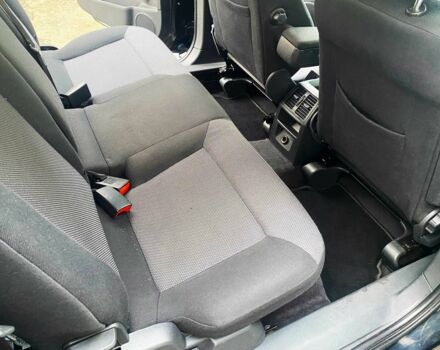 Черный Опель Зафира, объемом двигателя 1.7 л и пробегом 212 тыс. км за 7800 $, фото 13 на Automoto.ua