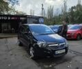 Черный Опель Зафира, объемом двигателя 1.7 л и пробегом 189 тыс. км за 7290 $, фото 2 на Automoto.ua