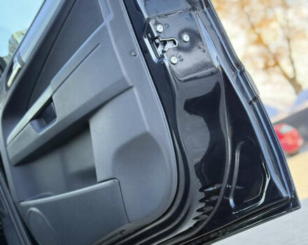 Черный Опель Зафира, объемом двигателя 1.8 л и пробегом 213 тыс. км за 7700 $, фото 102 на Automoto.ua