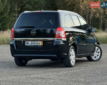Черный Опель Зафира, объемом двигателя 1.7 л и пробегом 189 тыс. км за 8350 $, фото 22 на Automoto.ua