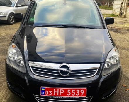 Черный Опель Зафира, объемом двигателя 1.7 л и пробегом 212 тыс. км за 7800 $, фото 1 на Automoto.ua