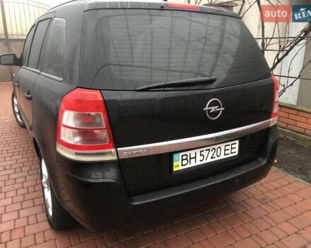 Черный Опель Зафира, объемом двигателя 1.8 л и пробегом 175 тыс. км за 7500 $, фото 4 на Automoto.ua