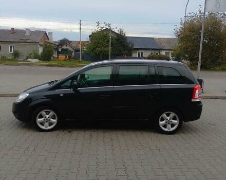 Опель Зафира 2013 в Нововолынск на Automoto.ua Черный Опель Зафира, объемом двигателя 1.7 л и пробегом 216 тыс. км за 9300 $, фото 3 на Automoto.ua