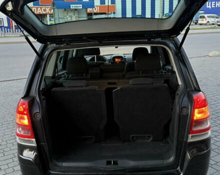 Черный Опель Зафира, объемом двигателя 1.7 л и пробегом 209 тыс. км за 8500 $, фото 28 на Automoto.ua