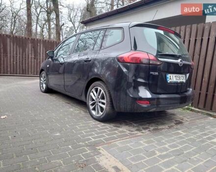 Черный Опель Зафира, объемом двигателя 1.8 л и пробегом 155 тыс. км за 10500 $, фото 3 на Automoto.ua