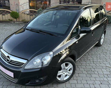 Черный Опель Зафира, объемом двигателя 1.7 л и пробегом 209 тыс. км за 8500 $, фото 1 на Automoto.ua