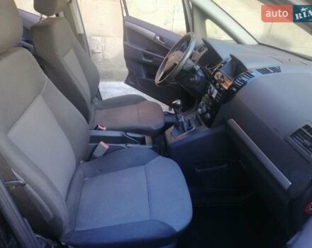 Черный Опель Зафира, объемом двигателя 1.8 л и пробегом 218 тыс. км за 6900 $, фото 12 на Automoto.ua