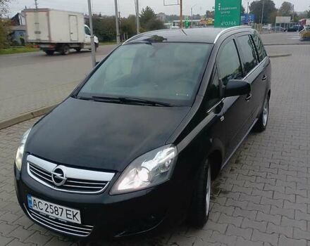 Опель Зафира 2013 в Нововолынск на Automoto.ua Черный Опель Зафира, объемом двигателя 1.7 л и пробегом 216 тыс. км за 9300 $, фото 2 на Automoto.ua