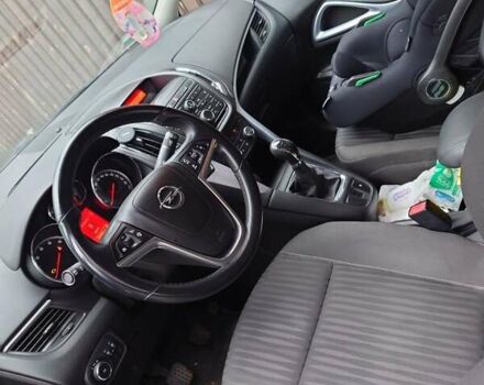 Черный Опель Зафира, объемом двигателя 1.8 л и пробегом 155 тыс. км за 10500 $, фото 8 на Automoto.ua