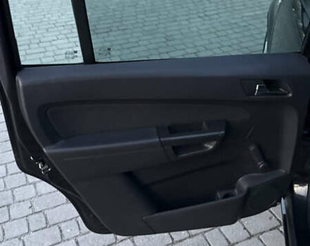 Черный Опель Зафира, объемом двигателя 1.7 л и пробегом 209 тыс. км за 8500 $, фото 27 на Automoto.ua