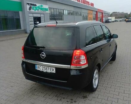 Опель Зафира 2013 в Нововолынск на Automoto.ua Черный Опель Зафира, объемом двигателя 1.7 л и пробегом 216 тыс. км за 9300 $, фото 4 на Automoto.ua