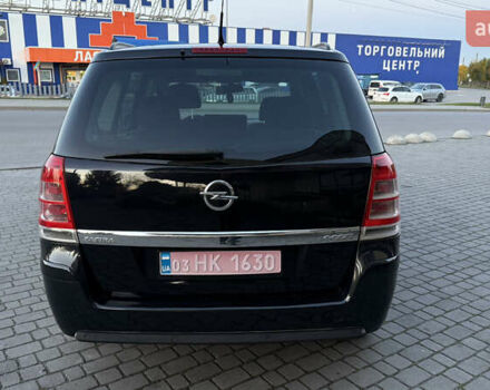 Черный Опель Зафира, объемом двигателя 1.7 л и пробегом 209 тыс. км за 8500 $, фото 5 на Automoto.ua