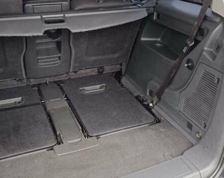 Черный Опель Зафира, объемом двигателя 1.7 л и пробегом 266 тыс. км за 8000 $, фото 9 на Automoto.ua