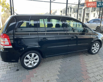 Черный Опель Зафира, объемом двигателя 1.7 л и пробегом 227 тыс. км за 8900 $, фото 6 на Automoto.ua