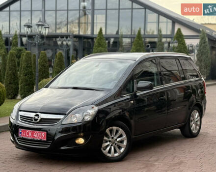Опель Зафира 2014 в Стрые на Automoto.ua Черный Опель Зафира, объемом двигателя 1.7 л и пробегом 232 тыс. км за 8450 $, фото 14 на Automoto.ua