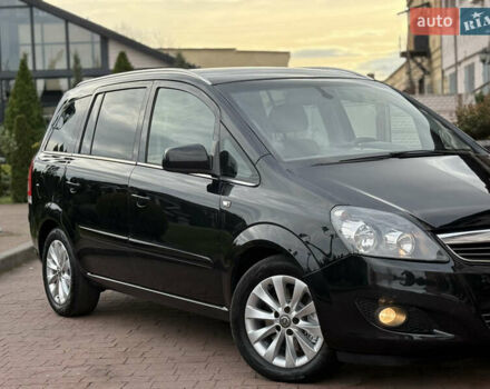 Опель Зафира 2014 в Стрые на Automoto.ua Черный Опель Зафира, объемом двигателя 1.7 л и пробегом 232 тыс. км за 8450 $, фото 18 на Automoto.ua