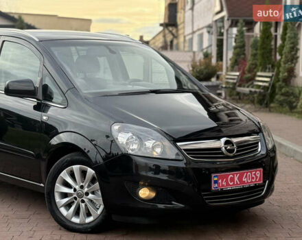 Опель Зафира 2014 в Стрые на Automoto.ua Черный Опель Зафира, объемом двигателя 1.7 л и пробегом 232 тыс. км за 8450 $, фото 17 на Automoto.ua