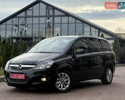 Опель Зафира 2014 в Стрые на Automoto.ua Черный Опель Зафира, объемом двигателя 1.7 л и пробегом 232 тыс. км за 8450 $, фото 13 на Automoto.ua