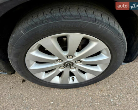 Черный Опель Зафира, объемом двигателя 1.6 л и пробегом 215 тыс. км за 9399 $, фото 15 на Automoto.ua