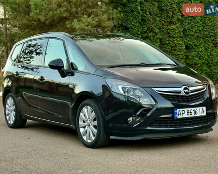 Черный Опель Зафира, объемом двигателя 1.6 л и пробегом 215 тыс. км за 9399 $, фото 1 на Automoto.ua