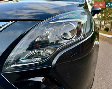 Черный Опель Зафира, объемом двигателя 1.6 л и пробегом 215 тыс. км за 9399 $, фото 27 на Automoto.ua