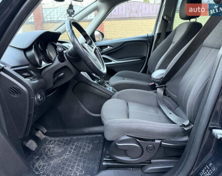 Черный Опель Зафира, объемом двигателя 1.6 л и пробегом 215 тыс. км за 9399 $, фото 16 на Automoto.ua