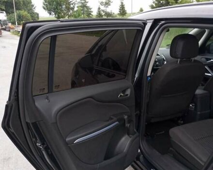 Черный Опель Зафира, объемом двигателя 2 л и пробегом 185 тыс. км за 11500 $, фото 10 на Automoto.ua