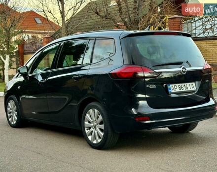Черный Опель Зафира, объемом двигателя 1.6 л и пробегом 215 тыс. км за 9399 $, фото 6 на Automoto.ua