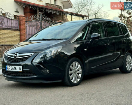 Черный Опель Зафира, объемом двигателя 1.6 л и пробегом 215 тыс. км за 9399 $, фото 2 на Automoto.ua