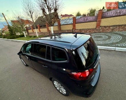 Черный Опель Зафира, объемом двигателя 1.6 л и пробегом 215 тыс. км за 9399 $, фото 12 на Automoto.ua