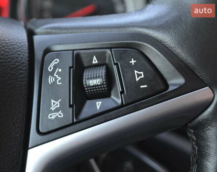 Черный Опель Зафира, объемом двигателя 1.96 л и пробегом 165 тыс. км за 13200 $, фото 37 на Automoto.ua