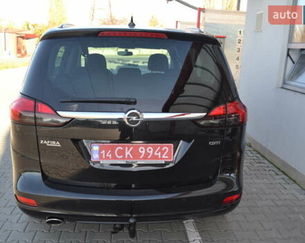 Черный Опель Зафира, объемом двигателя 1.96 л и пробегом 165 тыс. км за 13200 $, фото 7 на Automoto.ua