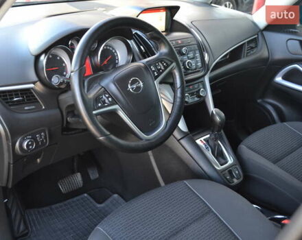 Черный Опель Зафира, объемом двигателя 1.96 л и пробегом 165 тыс. км за 13200 $, фото 22 на Automoto.ua