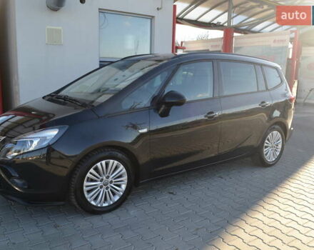 Черный Опель Зафира, объемом двигателя 1.96 л и пробегом 165 тыс. км за 13200 $, фото 10 на Automoto.ua