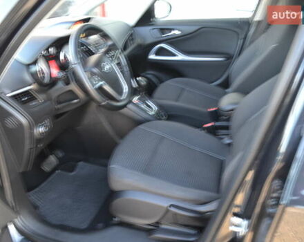 Черный Опель Зафира, объемом двигателя 1.96 л и пробегом 165 тыс. км за 13200 $, фото 17 на Automoto.ua