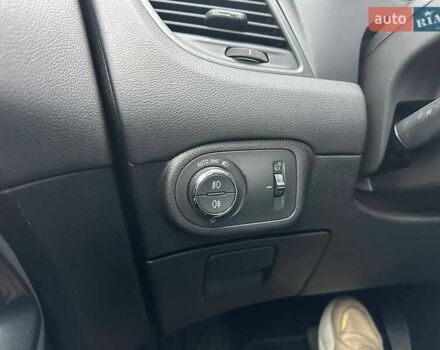 Черный Опель Зафира, объемом двигателя 2 л и пробегом 201 тыс. км за 13500 $, фото 21 на Automoto.ua