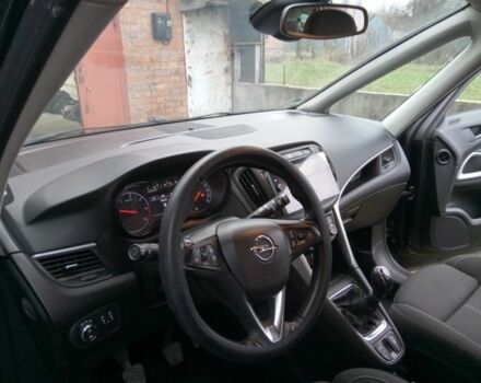 Чорний Опель Зафіра, об'ємом двигуна 2 л та пробігом 313 тис. км за 12200 $, фото 11 на Automoto.ua