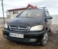 Черный Опель Зафира, объемом двигателя 2 л и пробегом 270 тыс. км за 2100 $, фото 1 на Automoto.ua