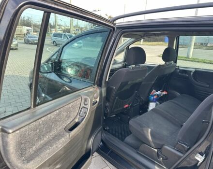 Чорний Опель Зафіра, об'ємом двигуна 2 л та пробігом 200 тис. км за 3900 $, фото 21 на Automoto.ua