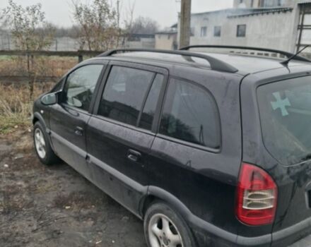 Черный Опель Зафира, объемом двигателя 0 л и пробегом 290 тыс. км за 1100 $, фото 3 на Automoto.ua