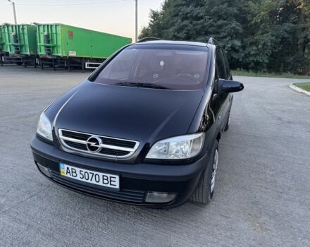 Чорний Опель Зафіра, об'ємом двигуна 1.8 л та пробігом 218 тис. км за 4200 $, фото 1 на Automoto.ua